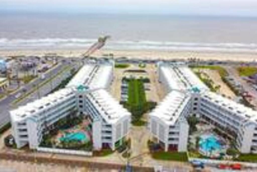 Gypsea Blu Beach Condo Steps To The Beach Галвестон Экстерьер фото